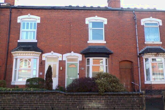 2 Bedroom Property To Rent In Three Shires Oak Road, Smethwick, B67