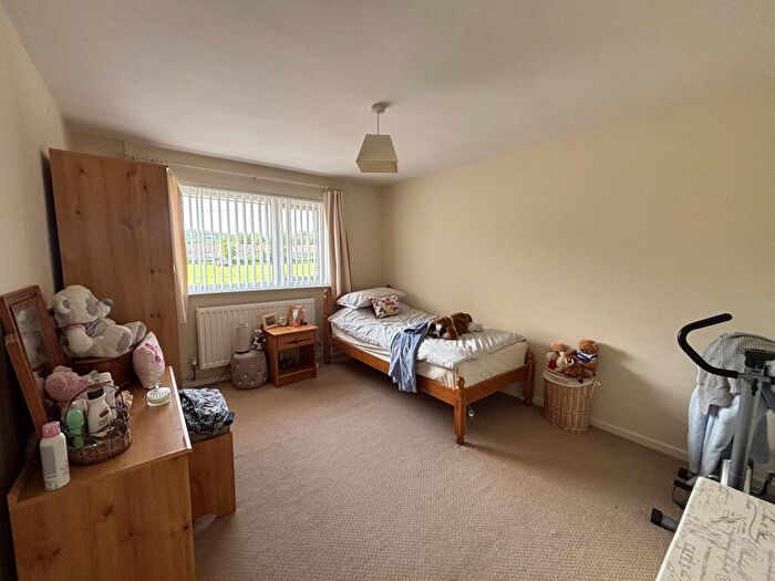 1 Bedroom House To Rent In Fairfield Lane, Pontypridd, CF37