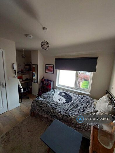 1 Bedroom Flat To Rent In Malford Road, Headington, Oxford, OX3