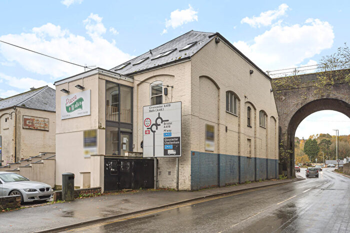 1 Bedroom Apartment To Rent In Merrywalks, Stroud, Gloucestershire, GL5