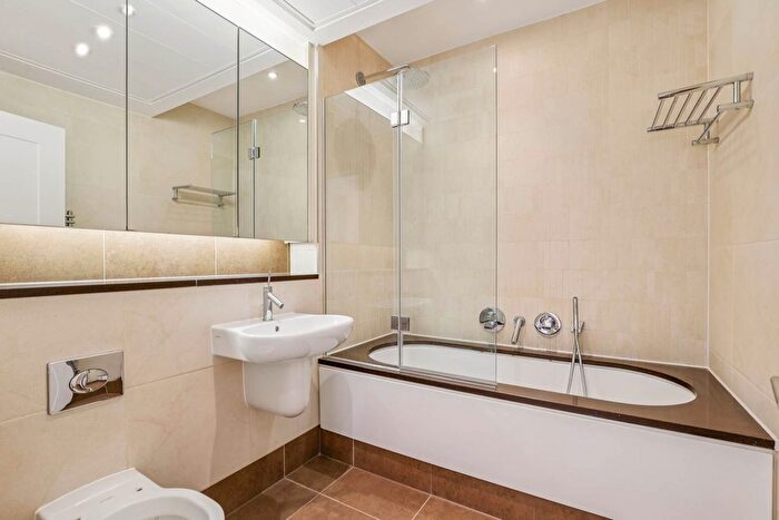 1 Bedroom Flat To Rent In Cavalry Square, London, SW3