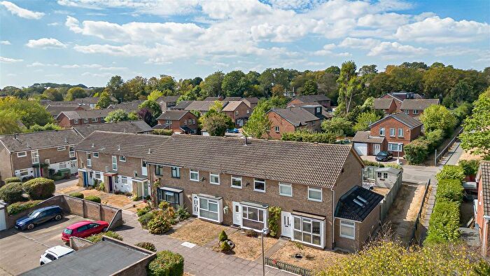 3 Bedroom Terraced House For Sale In Villiers Crescent, St. Albans, AL4