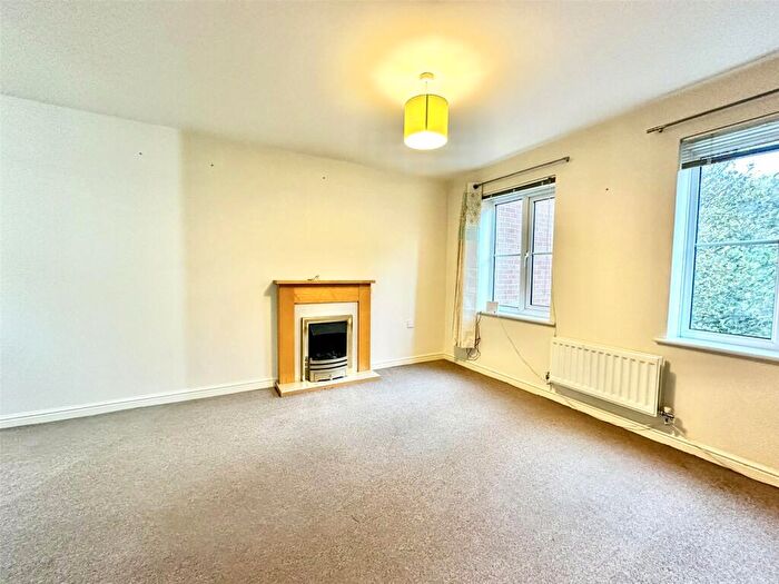 2 Bedroom Apartment To Rent In Ashton, Hedgers Close, BS3