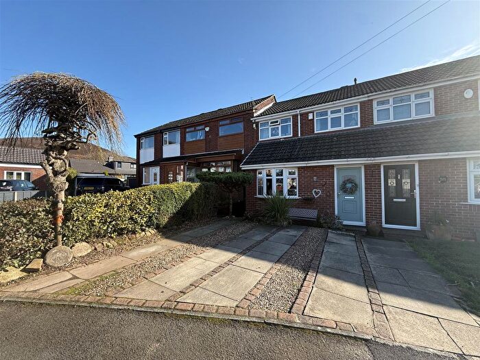 3 Bedroom Terraced House For Sale In Princess Close, Mossley, Ashton-Under-Lyne, OL5