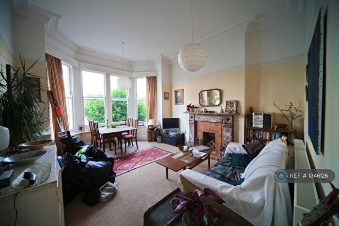 1 Bedroom Flat To Rent In Manor Park, Bristol, BS6