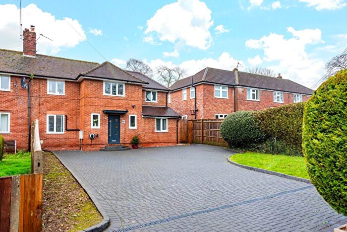 4 Bedroom Semi-Detached House For Sale In Valley Road, Hughenden Valley, High Wycombe, Buckinghamshire, HP14