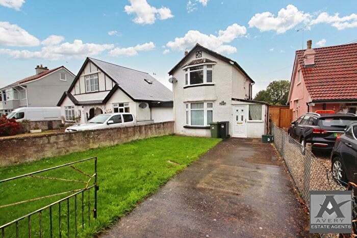 2 Bedroom Detached House For Sale In Willow Close, St. Georges, BS22