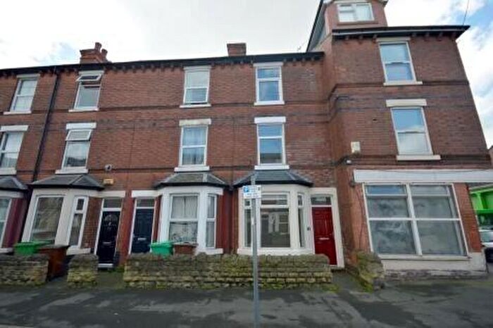 3 Bedroom Terraced House To Rent In Turney Street, Nottingham, Nottinghamshire, NG2