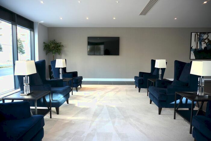 2 Bedroom Flat To Rent In Admiralty Court, Ghillingham, ME7