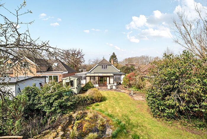 4 Bedroom Detached House For Sale In Beech Lane, Normandy, GU3