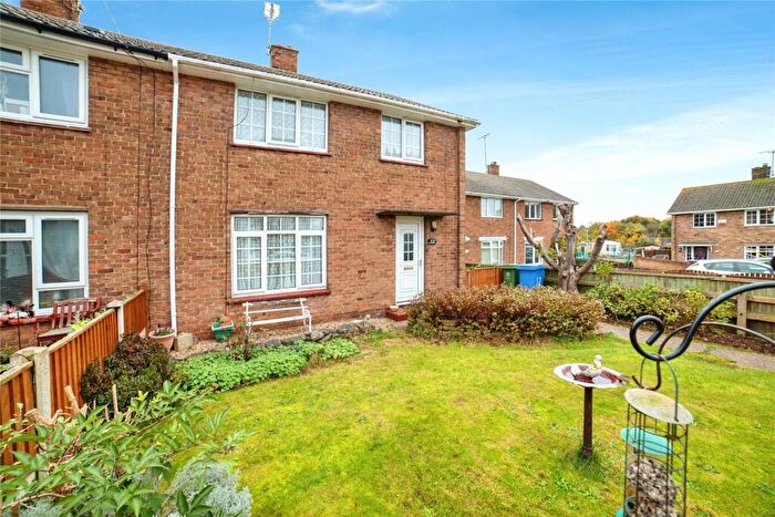 3 Bedroom Semi-Detached House For Sale In Laxton Drive, Meden Vale, Mansfield, Nottinghamshire, NG20