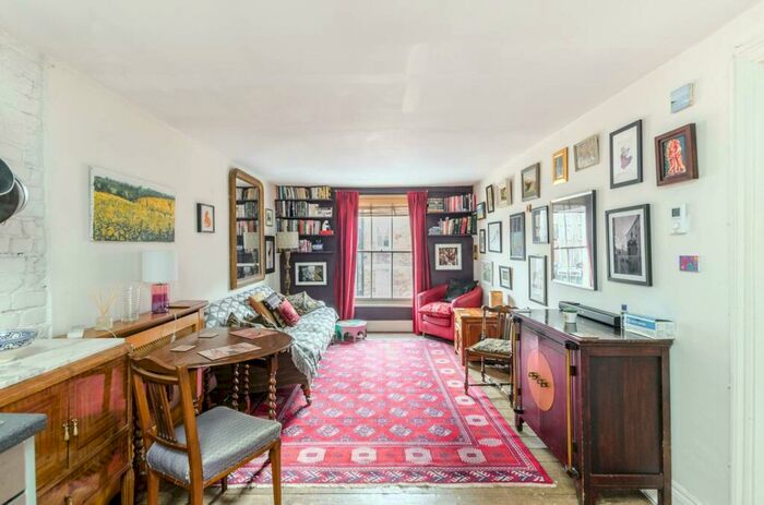 1 Bedroom Flat To Rent In Bell Street, Marylebone, London, NW1