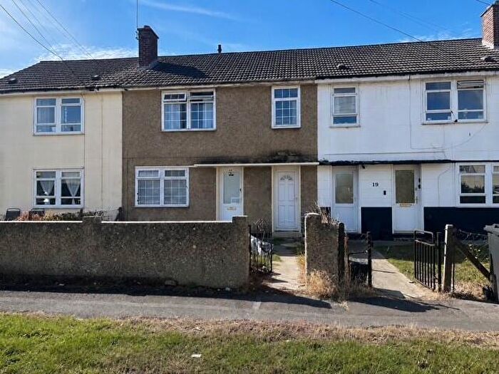 3 Bedroom House To Rent In East Swindon, SN3