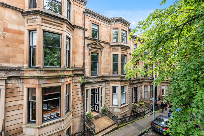 3 Bedroom Flat For Sale In Flat Bowmont Gardens, Dowanhill, G12