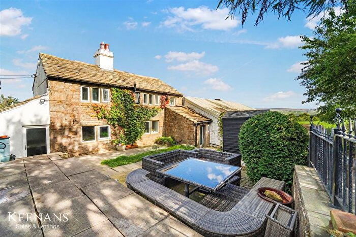 6 Bedroom Detached House For Sale In Woodplumpton Road, Burnley, BB11