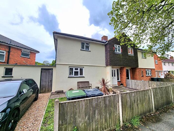 3 Bedroom House To Rent In Tukes Avenue, Gosport, PO13