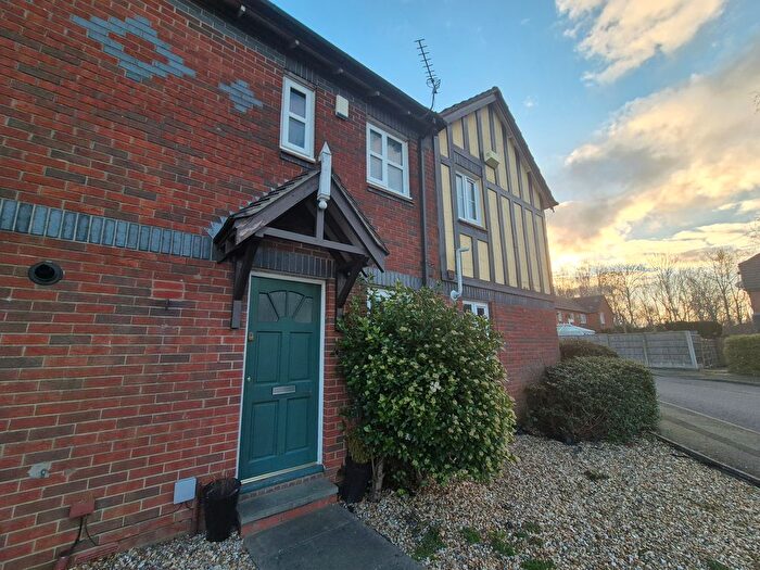 1 Bedroom Property To Rent In Southfield Close, Dukinfield, SK16