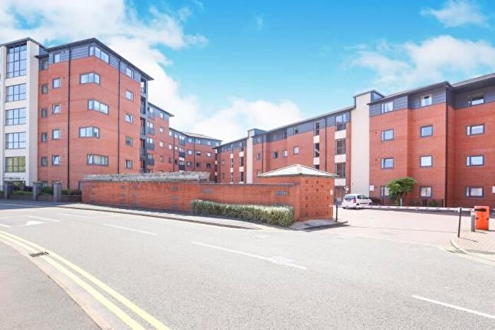 2 Bedroom Flat To Rent In Broad Gauge Way, Wolverhampton, WV10