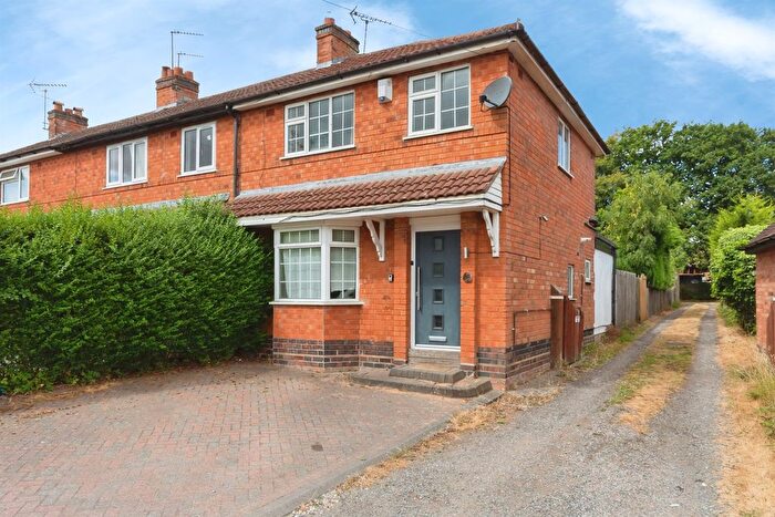 3 Bedroom End Terrace House For Sale In Cranmore Boulevard, Shirley, Solihull, B90