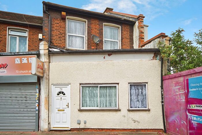 1 Bedroom Flat For Sale In Church Street, Dagenham, Essex, RM10