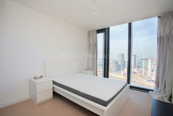 1 Bedroom Apartment To Rent In Stratosphere Tower, Stratford, E15