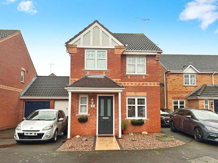 2 Bedroom Detached House For Sale In Moncreiff Drive, Burton-On-Trent, DE13
