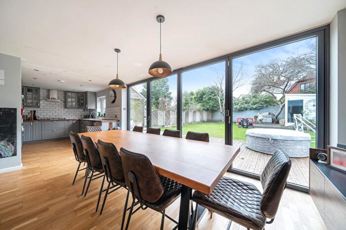 4 Bedroom Detached House For Sale In Woking, Surrey, GU22