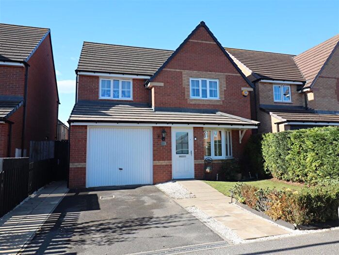3 Bedroom Detached House For Sale In Levett Drive, Thurcroft, Rotherham, S66
