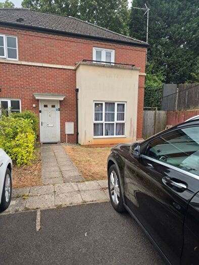 2 Bedroom Maisonette To Rent In Cambridge Crescent, Birmingham, B15