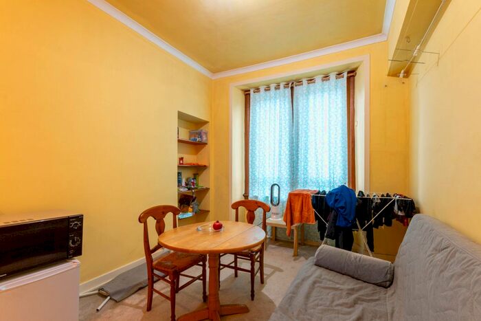 1 Bedroom Flat To Rent In Albert Street, Edinburgh, EH7