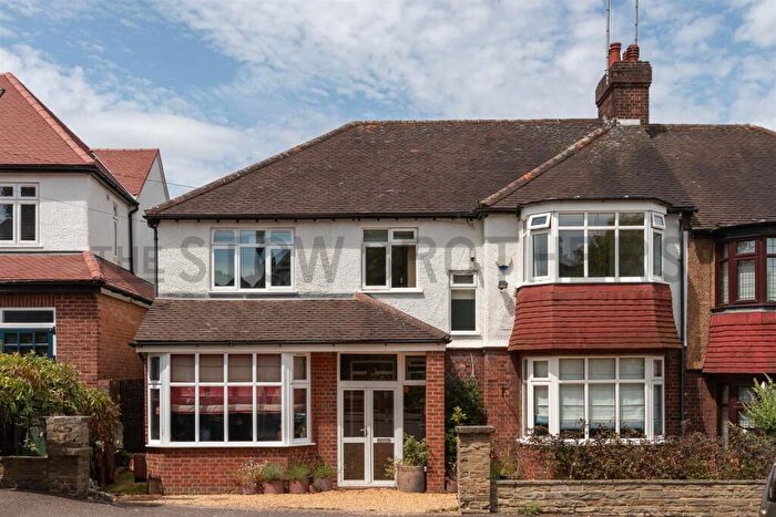 4 Bedroom House To Rent In The Charter Road, Woodford Green, IG8