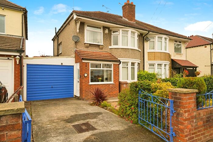 3 Bedroom Semi-detached House For Sale In Eastway, Greasby, Wirral, CH49