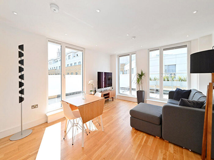 1 Bedroom Flat For Sale In St. Annes Street, London, E14