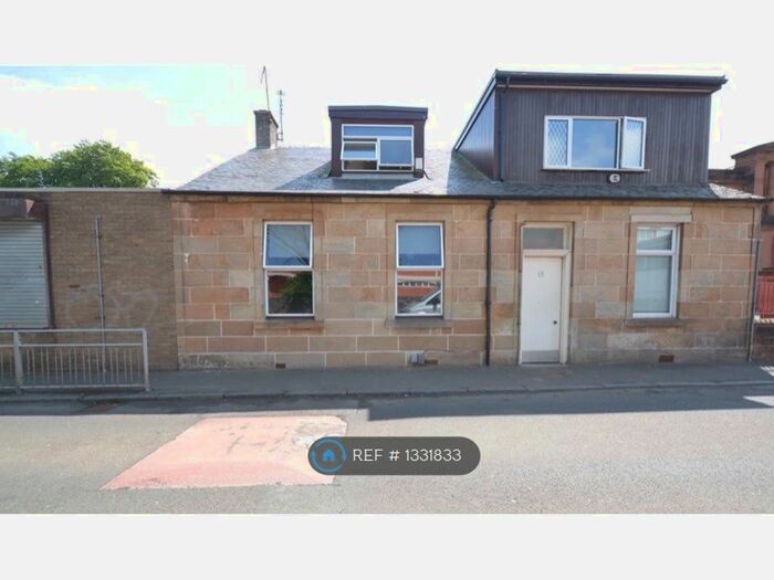 4 Bedroom Semi-Detached House To Rent In Queen Street, Renfrew, PA4