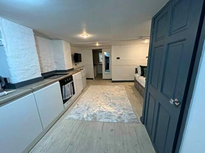 1 Bedroom Studio To Rent In Flat A, Eskdale Terrace, Newcastle Upon Tyne, NE2