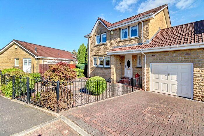 4 Bedroom Detached House For Sale In Cloverleaf Path, Alexandria, G83