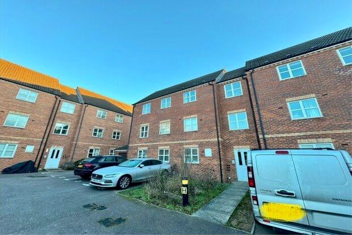 2 Bedroom Flat To Rent In Chilwell, Beeston, Nottingham, NG9
