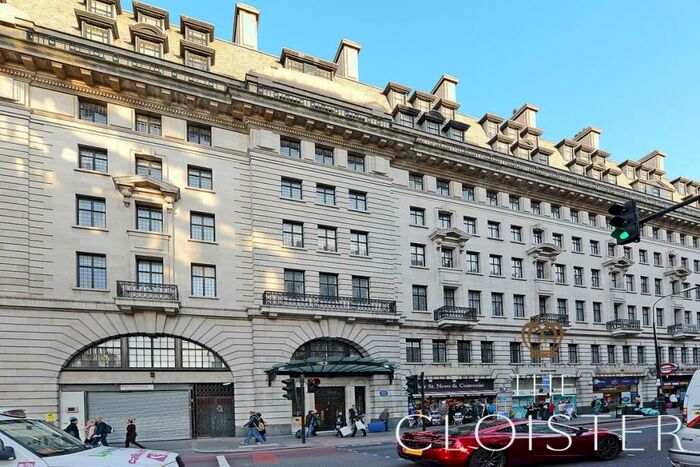 2 Bedroom Flat To Rent In Baker Street, Marylebone, NW1