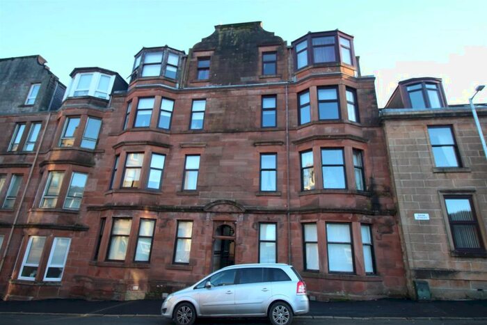 2 Bedroom Flat To Rent In Bank Street, Greenock, PA15