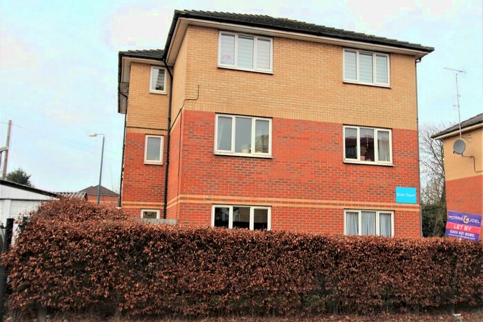 2 Bedroom Flat To Rent In Theobald Street, Borehamwood WD6