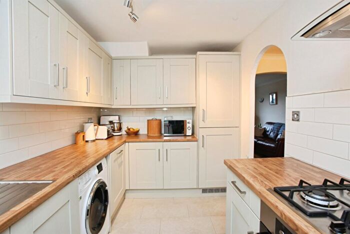 3 Bedroom Terraced House For Sale In Camelot Way, Thornhill, Cardiff, CF14