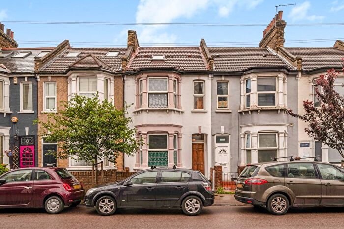 5 Bedroom Terraced House For Sale In Trundleys Road, Surrey Quays, SE8