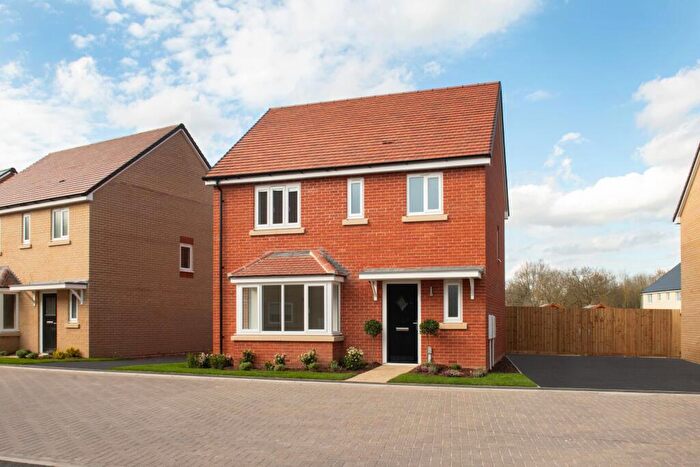 3 Bedroom Detached House For Sale In Stortford Road, Dunmow, CM6