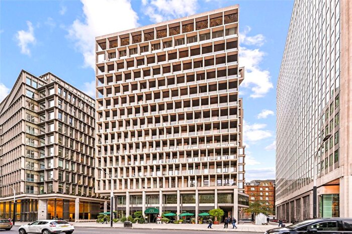 1 Bedroom Flat For Sale In Kings Gate Walk, Westminster, London, SW1E