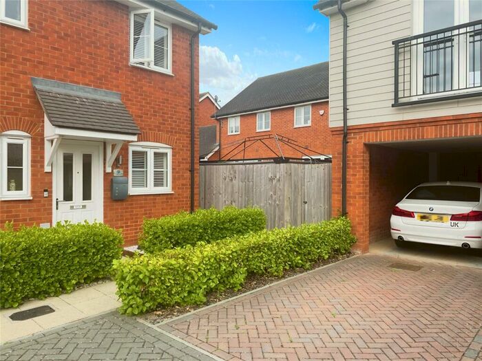 2 Bedroom End Of Terrace House To Rent In Friars Court, Maidstone, Kent, ME15
