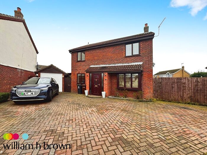 4 Bedroom Detached House To Rent In Oakridge, Little Oakley, Harwich, CO12