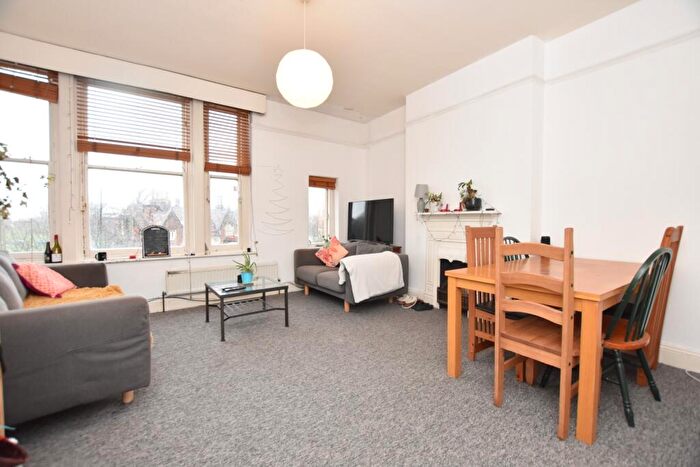 6 Bedroom Terraced House To Rent In Whiteladies Road, Clifton, BS8