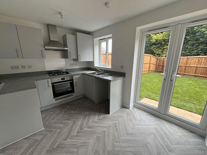 2 Bedroom Semi-Detached House To Rent In Drawbridge Close, Bolsover, Chesterfield, Derbyshire, S44