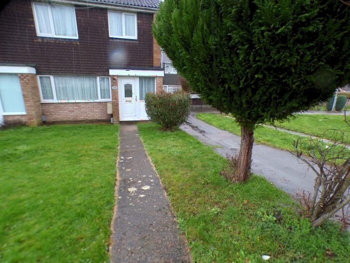 3 Bedroom Terraced House To Rent In Verulam Gardens, Luton, LU3