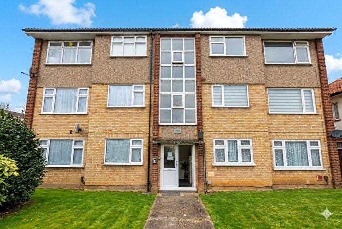 3 Bedroom Apartment To Rent In Lexden Drive, Romford, RM6